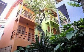 Pura Vida Hostel